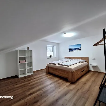 Klomberg Apartment